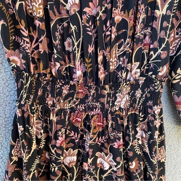 Free People Pretty & Free Black Floral Off the Shoulder Cutout Back Romper Sz XS - Picture 6 of 15